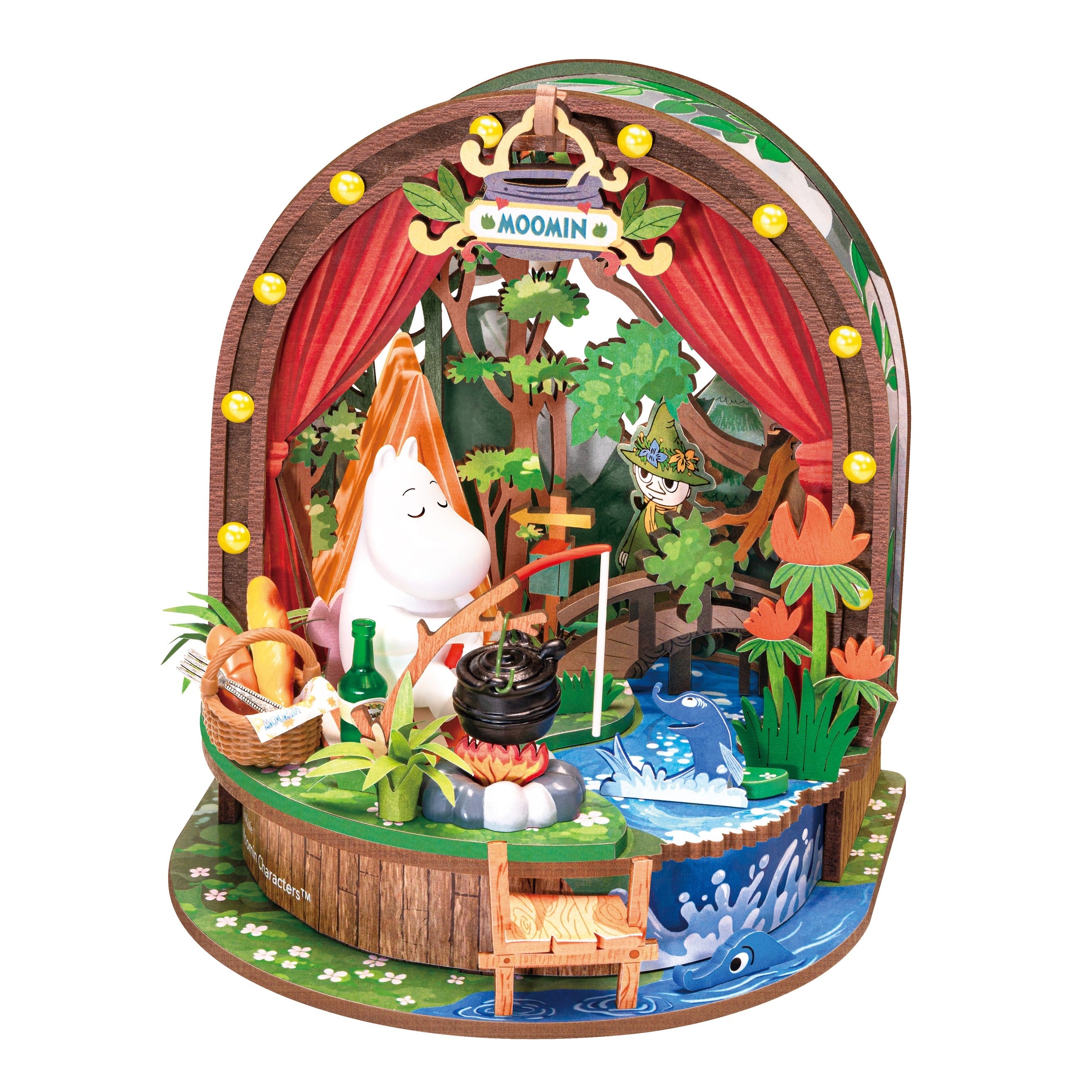 Rolife Rolife Moomintroll's Forest Camp DA010 — completed model DIY kit display