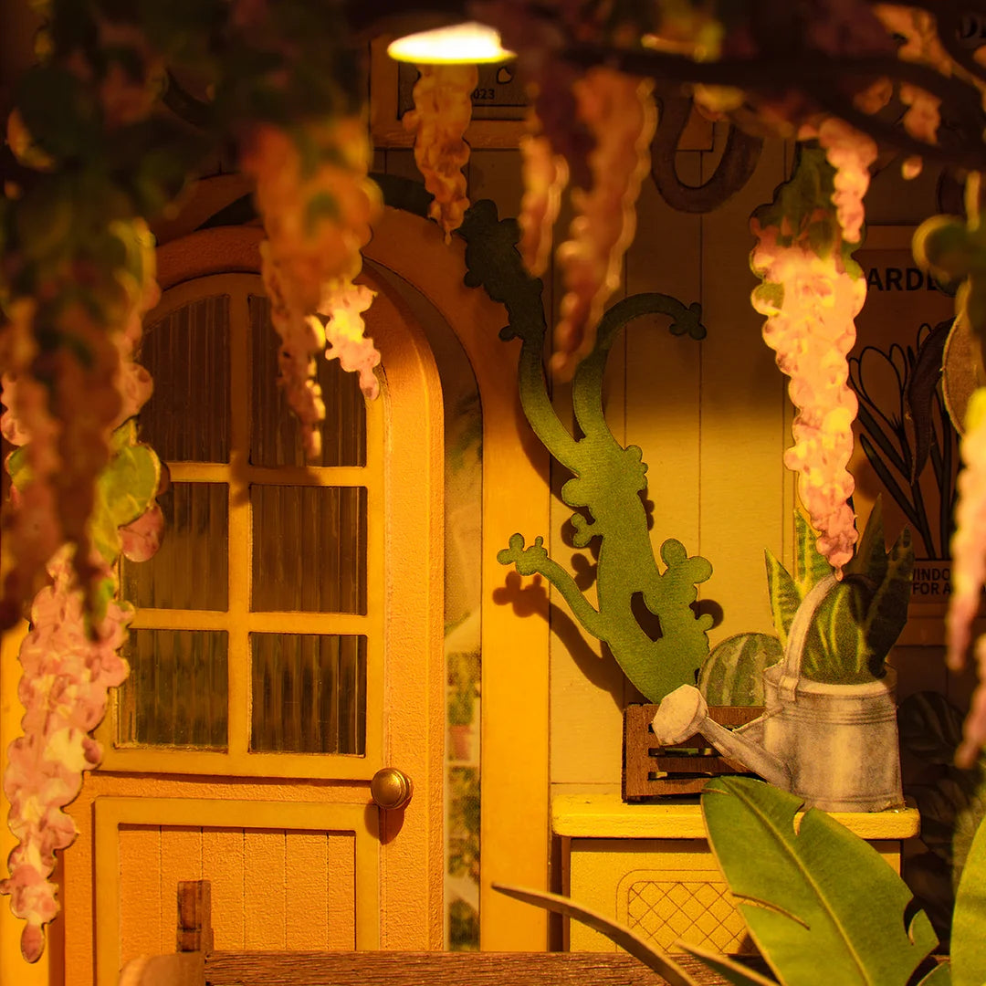 Rolife Holiday Garden House DIY Book Nook Shelf Insert TGB06 Insert Easy Assemble Toys Gifts for Kids Women Girls Home Decoration