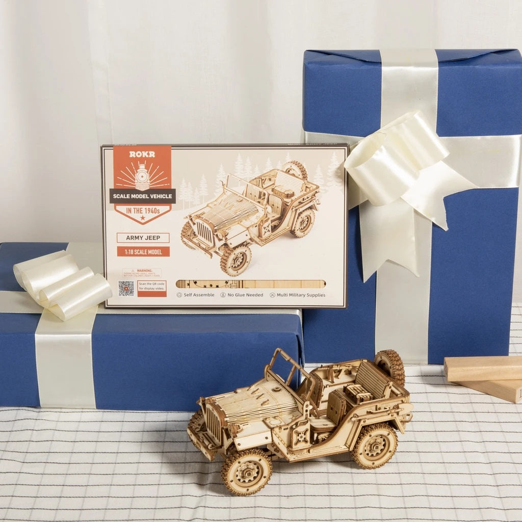Robotime 3D Wooden DIY Model 1:18 Puzzle Mechanical Gear Army Field Car MC701