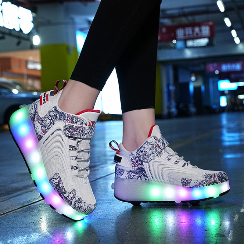 Roller Skate Sneaker Wheeled rechargeable LED Flash Light Sneakers Roller Skate Shoes For Kids With Double Wheel White