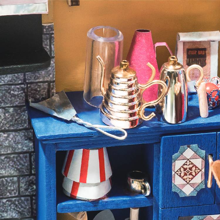 Robotime 1:24 DIY Miniature Mini Dollhouse Kit Home Deco Nancy's Bake Shop DG143