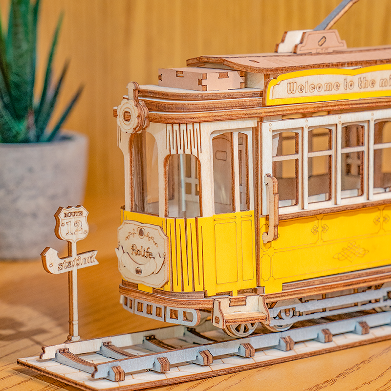 Robotime Rolife Vintage Retro Tramcar Modern DIY 3D Wooden Puzzle Model Kit Toy TG505