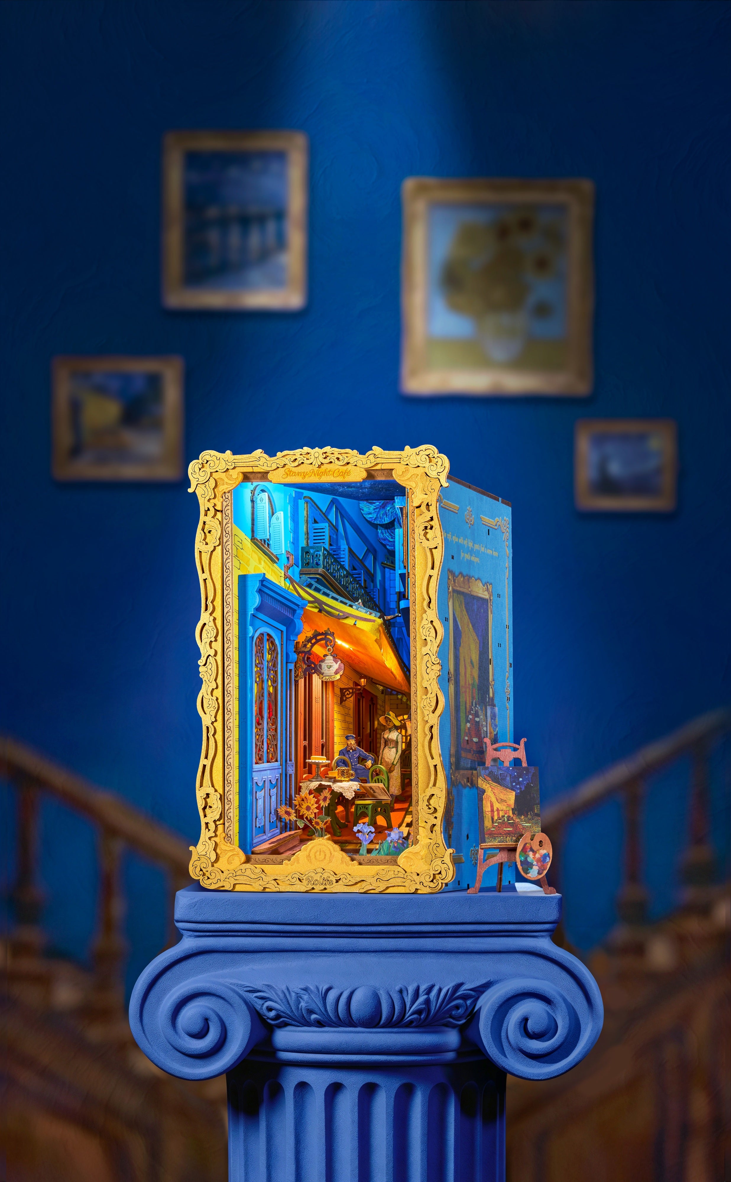 Rolife Starry Night Café TGB25 — illuminated book nook display DIY kit display