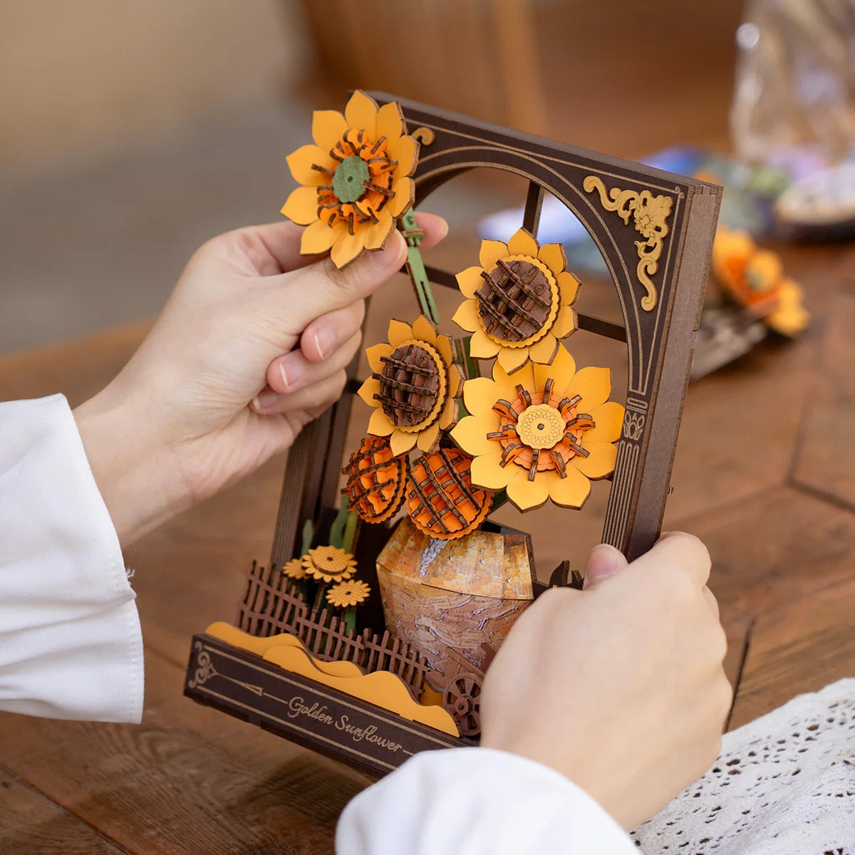 Rowood Golden Sunflower TH002 side view showing layered wooden flower arrangement
