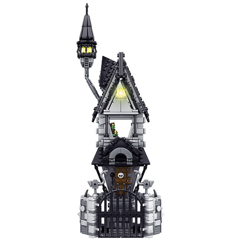 766PCS Halloween Building Set Mansion House Building Blocks Kit with Glowing Lighting Gift for Fans and Kids