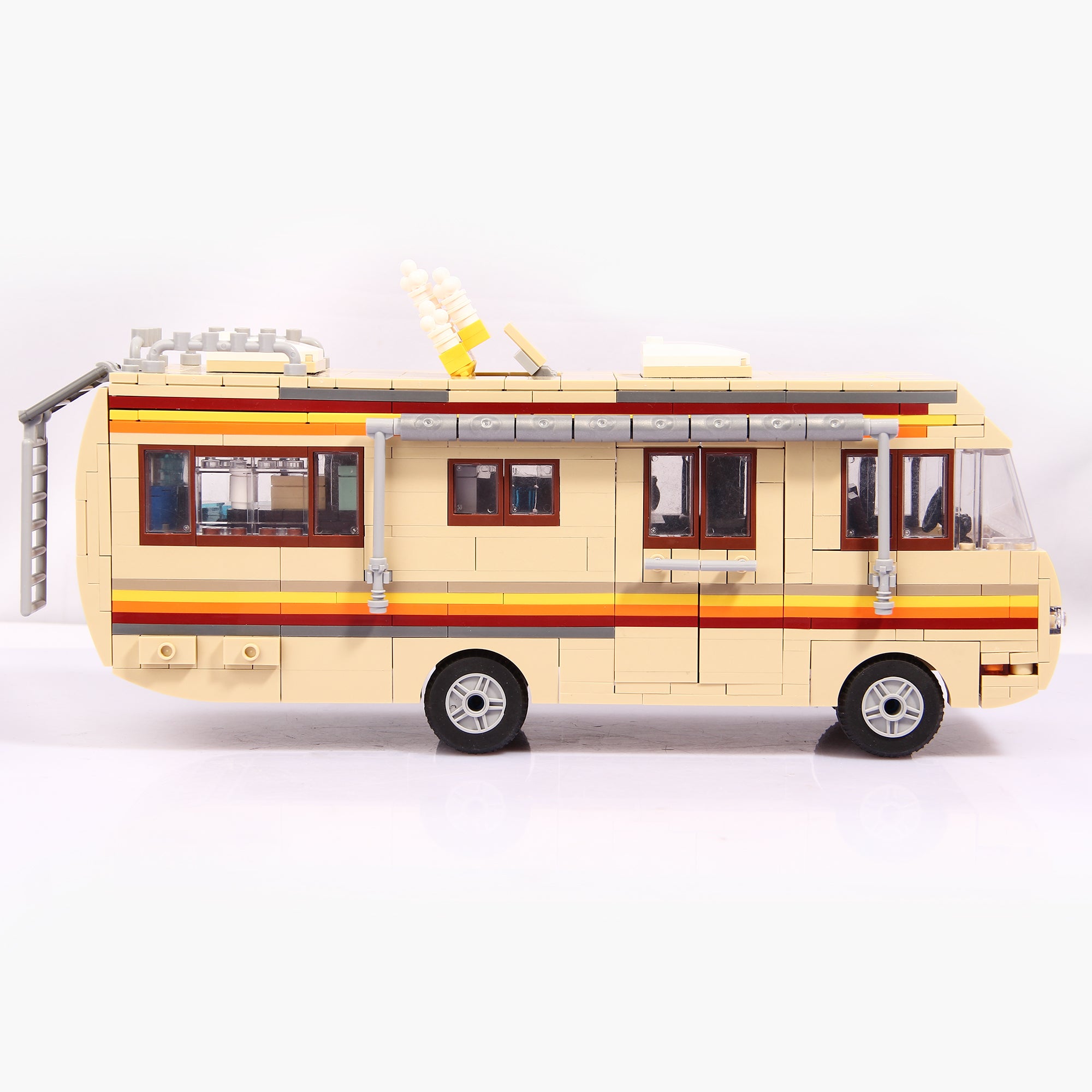 643PCS Classic U.S.Drama Movie TV Breaking Bad Walter White Work Car Pontiacl Lab RV Technical Model Toys Gift