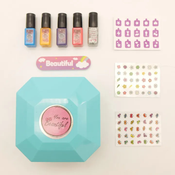Nail Varnish Set for Girls Quick-Dry Peel-Off Nail Art Designer Kits for Kids, Makeup Sets for Girls, Kids' Nail Craft Kits Age 5+