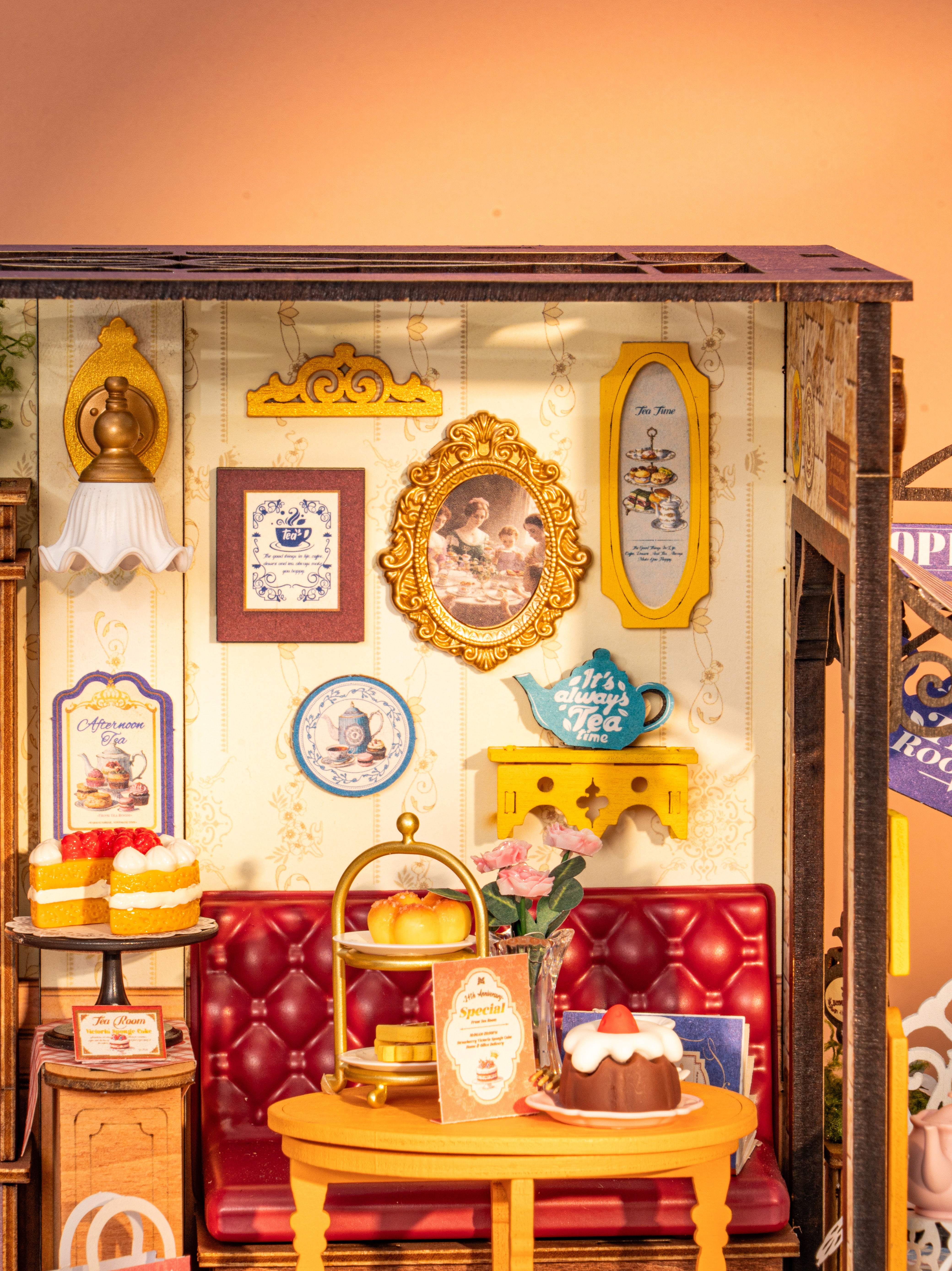 Rolife Leisure Time Tea Room DIY Miniature House DG171