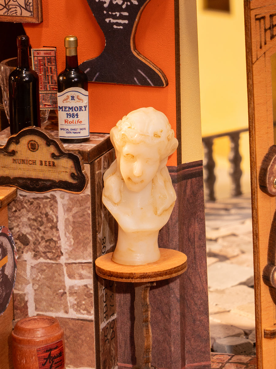 Rolife Cheers Bar & Dining DIY Miniature House DG173