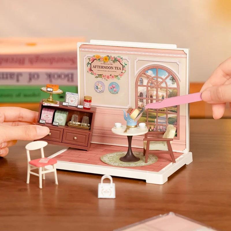 Rolife Honey Tea Lounge DIY Miniature House DWS02B