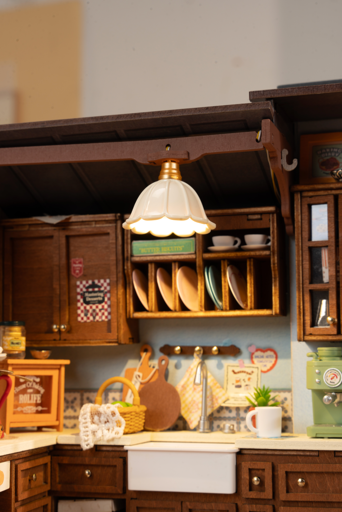 Rolife DIY Miniature House - Baking Kitchen DG172