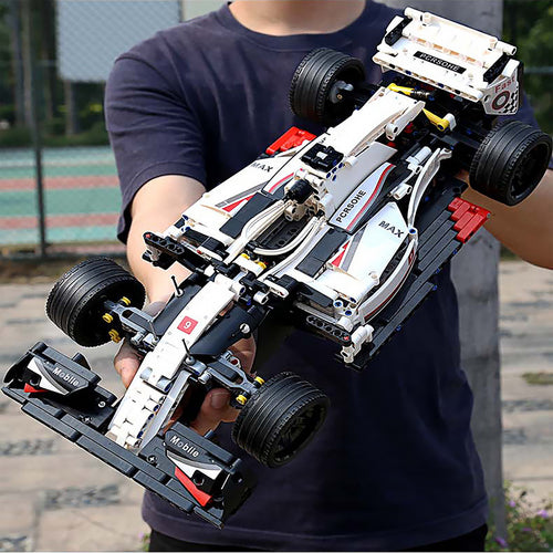 1235pcs 1:10 Giants Car Model Kids Building Toys Puzzle Block Mould King Gift