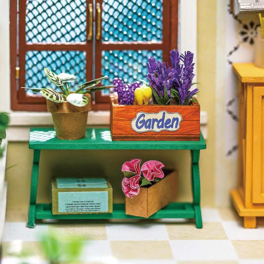 Robotime Rolife Charlie's Dining Room DIY Miniature Dollhouse 3D House Model Kit DGM09